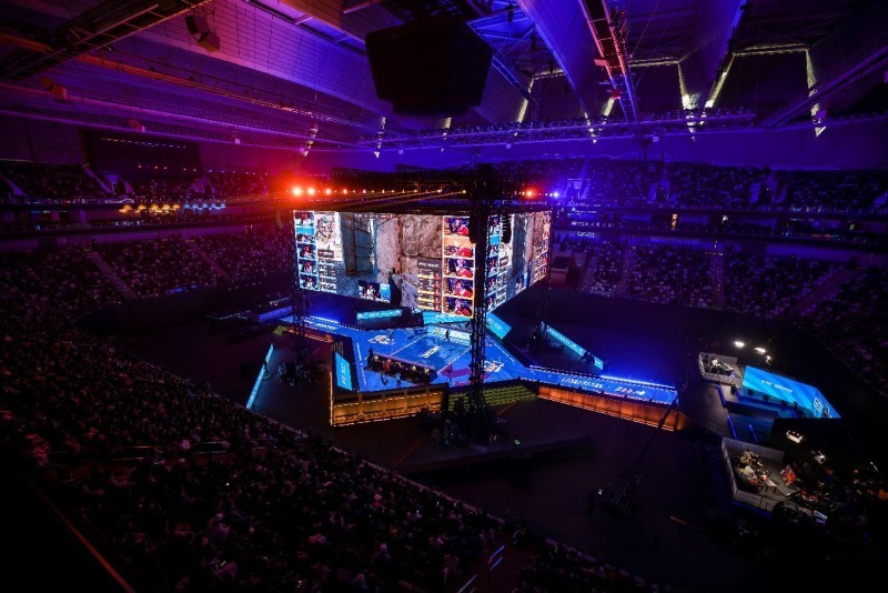 在今日OMG对战UP的第一场比赛中，Ning达成了在LPL的第200胜成就，恭喜！